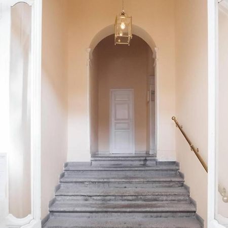 Apartamentos Plaza De Pedro Zerolo III Мадрид Екстериор снимка
